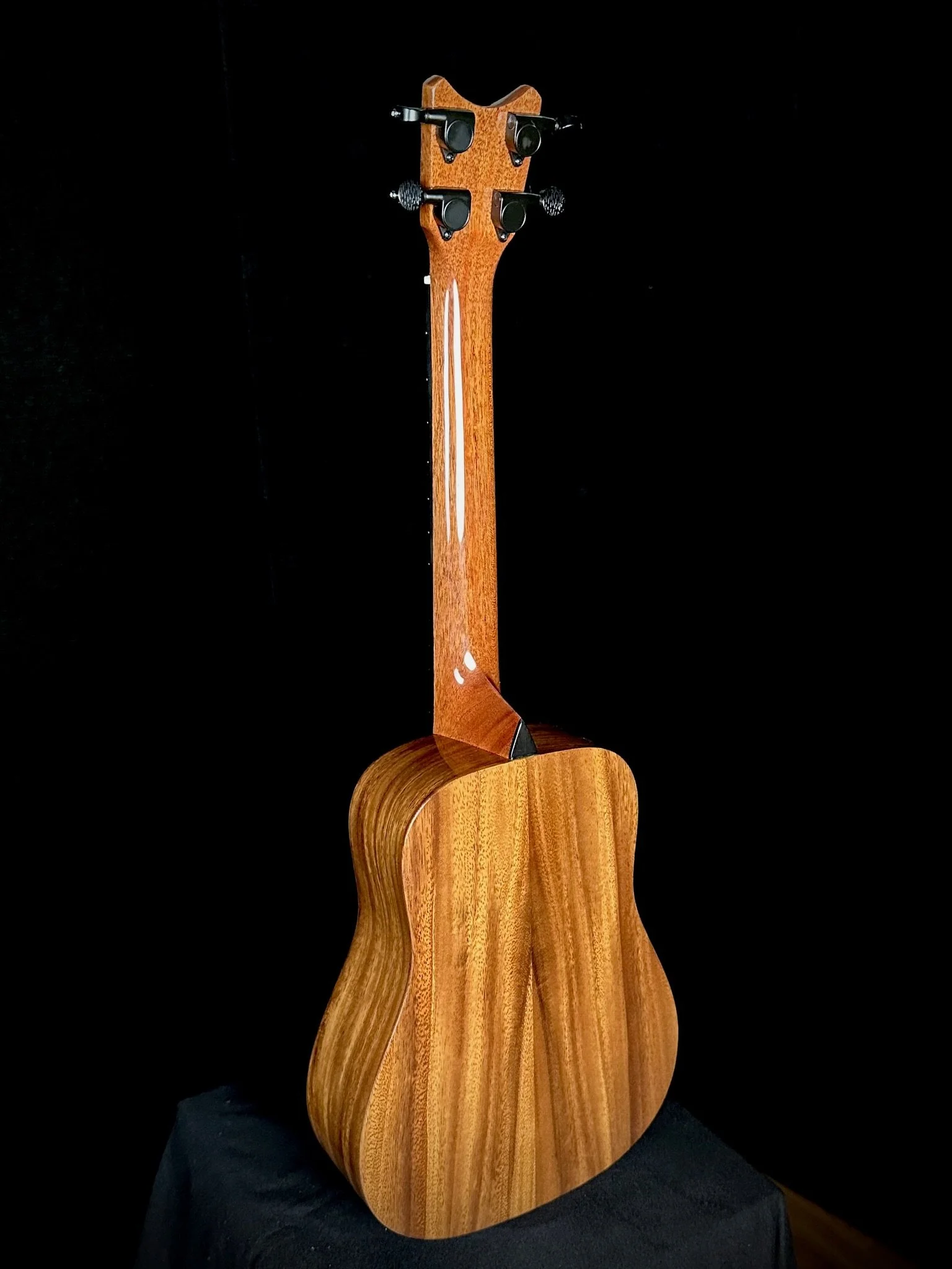 Tiny Tenor Dreadnought Phoenix 23003 | Romero Creations